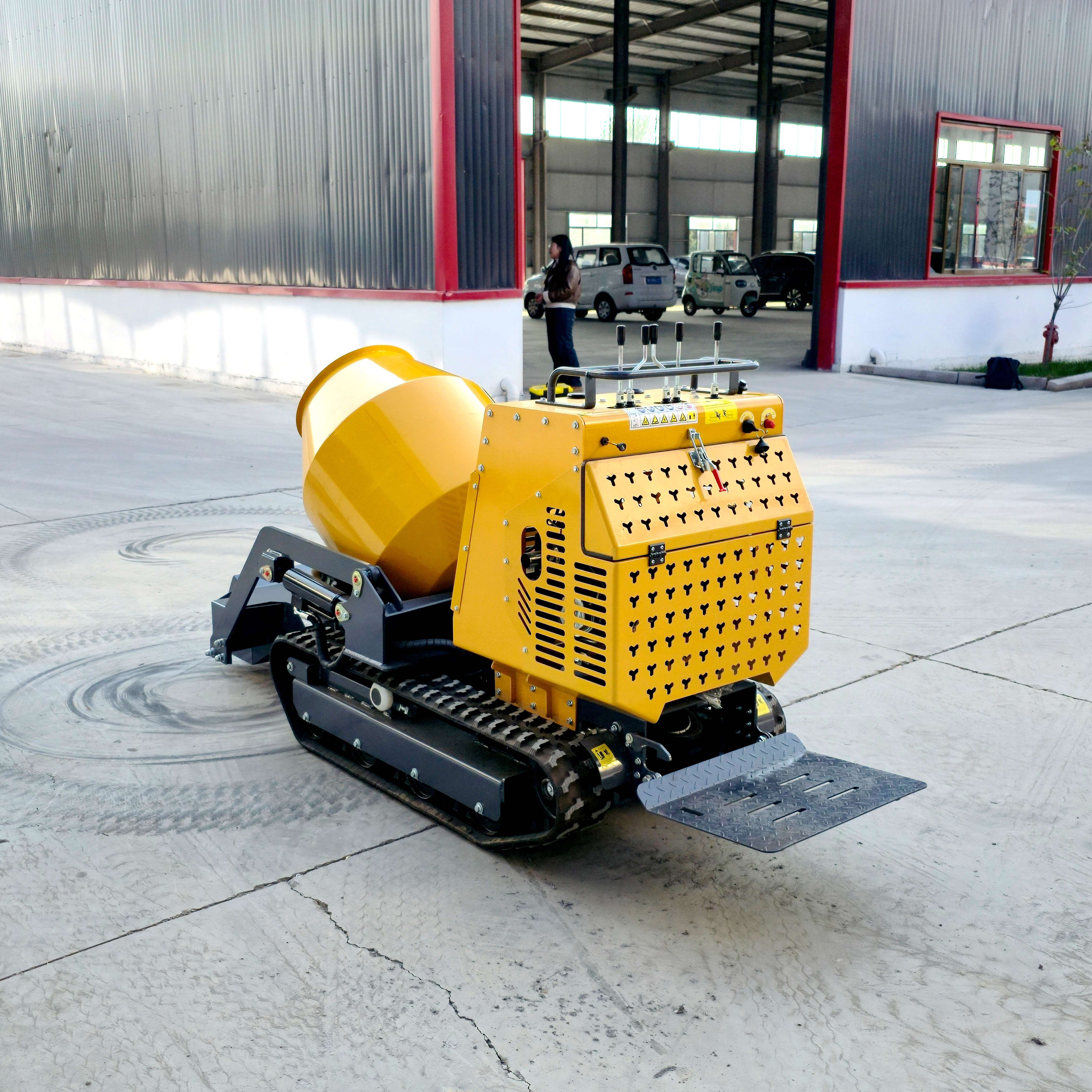 Self Walking Tracked Concrete  - Concrete Mixer Small review and price