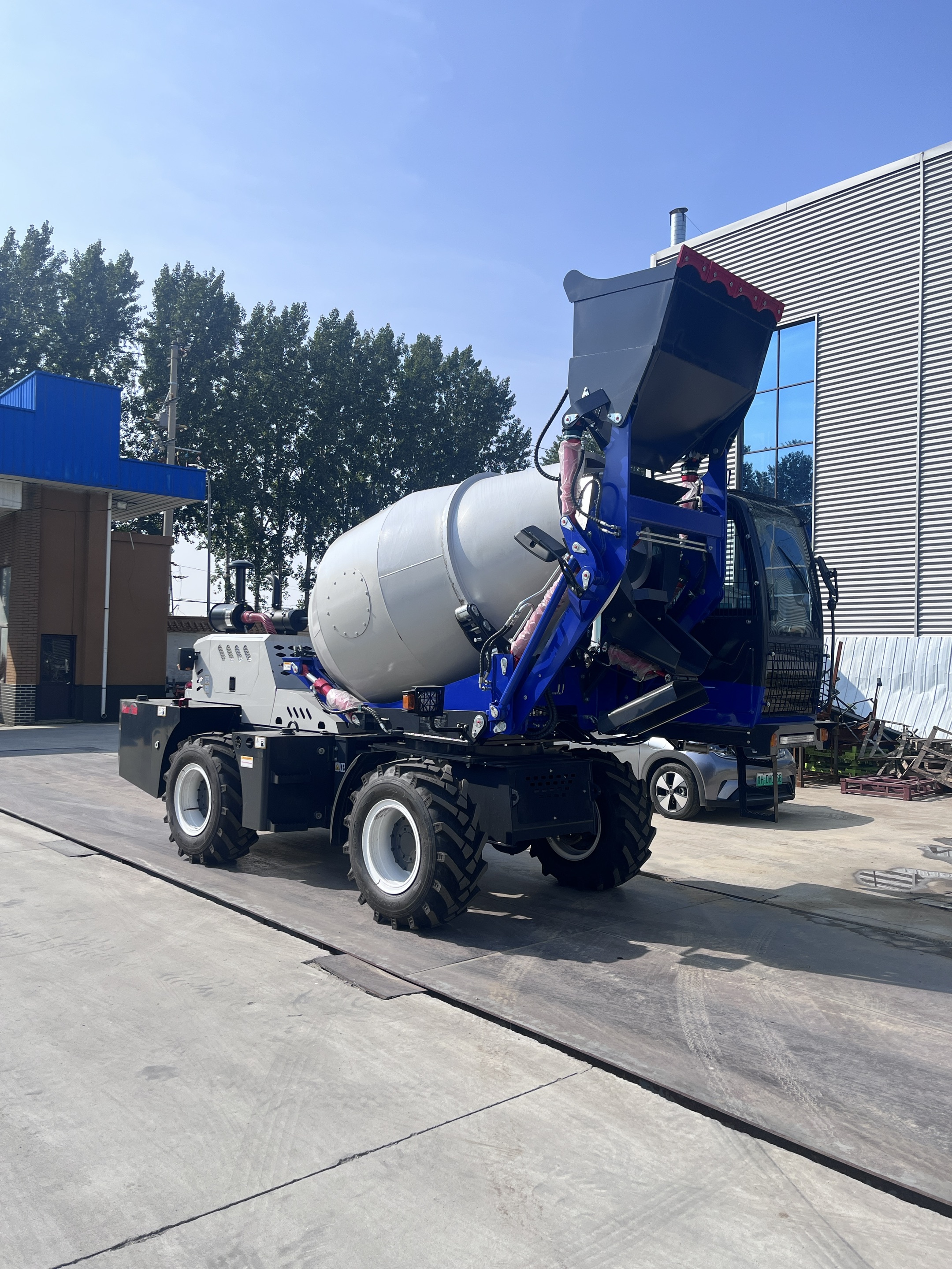 4 cubic meters of concrete mix - Concrete Mixer Small review and price